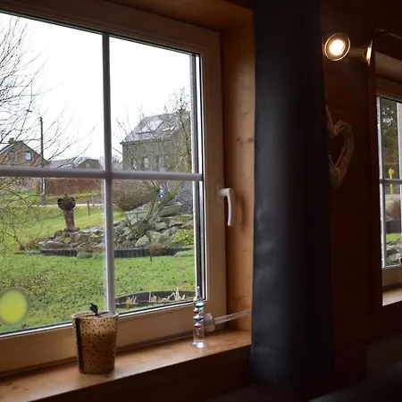Apartament Du Cheval Blanc Sainte-Ode